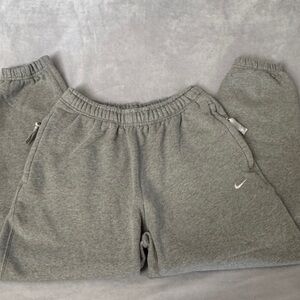 Men’s Nike Heather Gray Loose Fit Joggers- Small